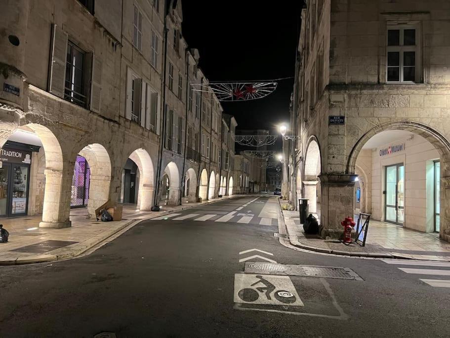 Le Logis Des Templiers Vieux Port Apartment La Rochelle  Luaran gambar